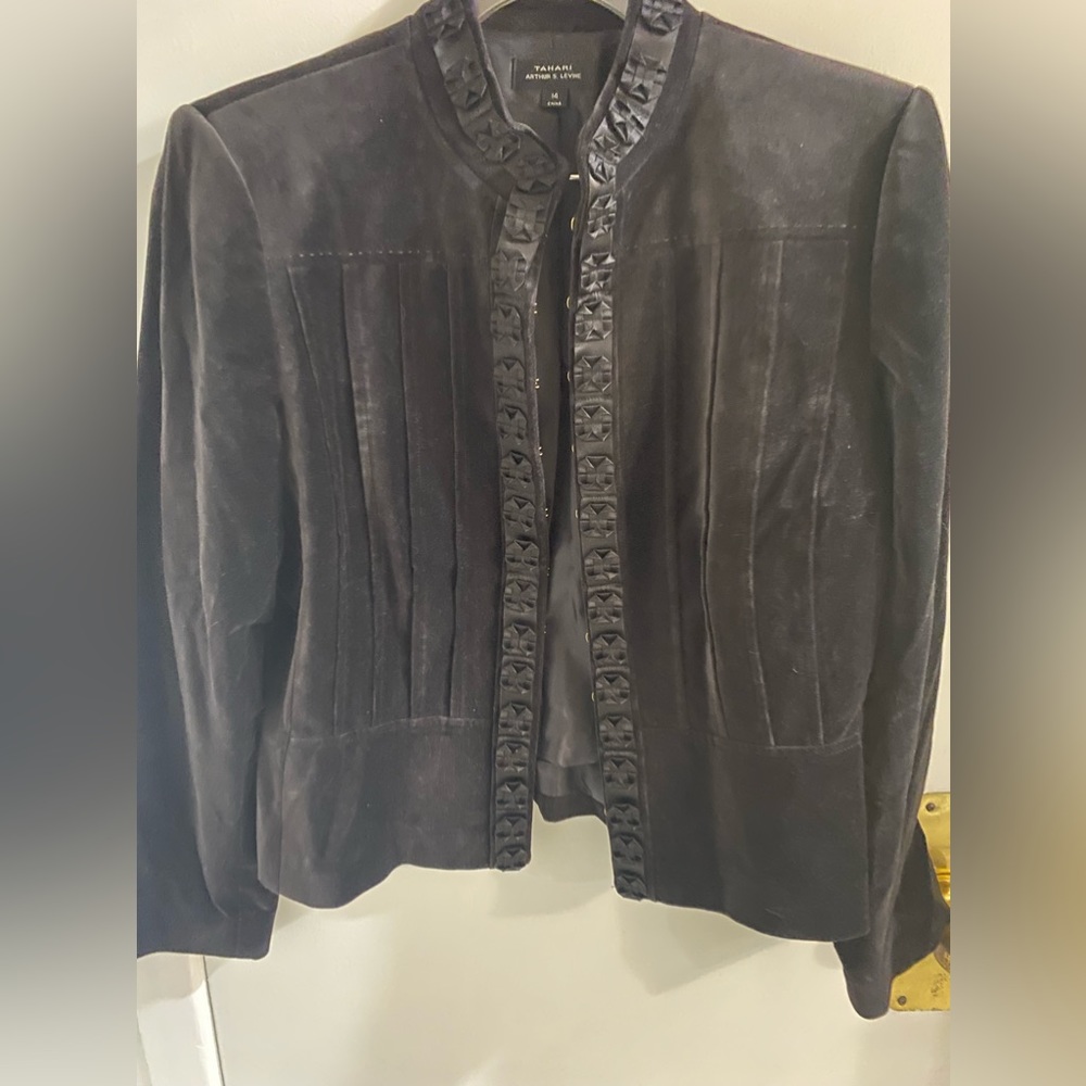 Black (velvet feel) blazer jacket by TAHARI size 14